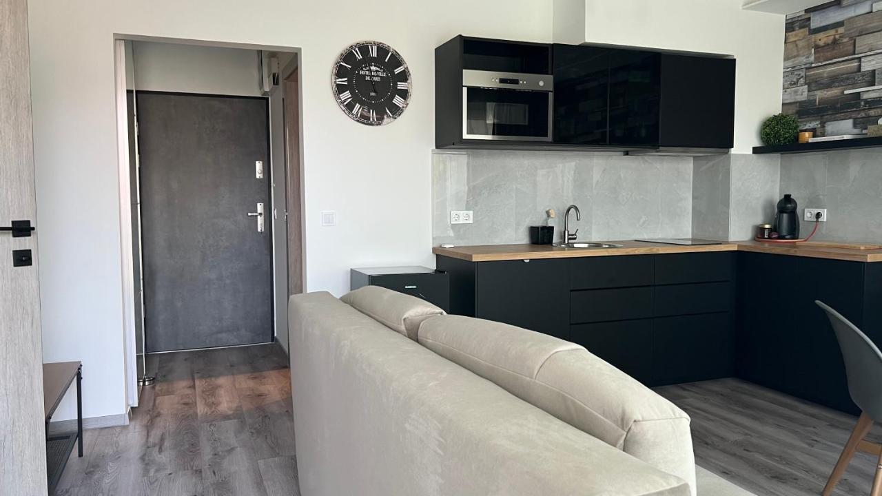 Villa Bauhaus Wellness Apartman 202 Siófok Exterior foto
